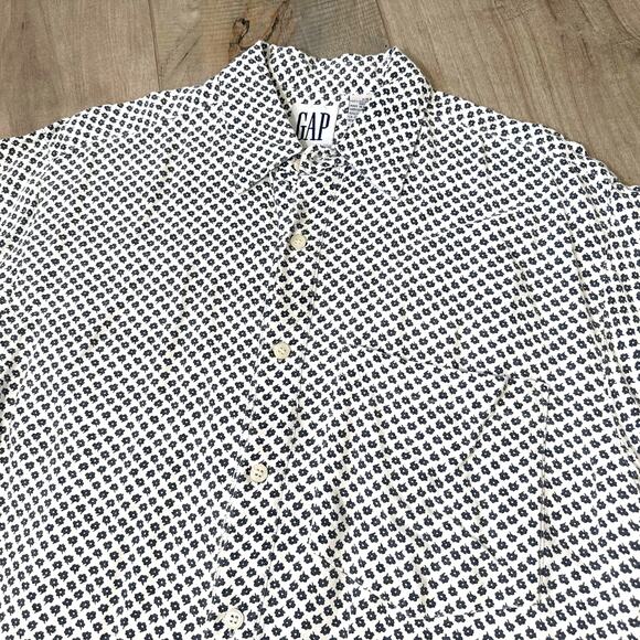 Vintage GAP Floral Mens Button Down Shirt Size XS - Picture 2 of 5